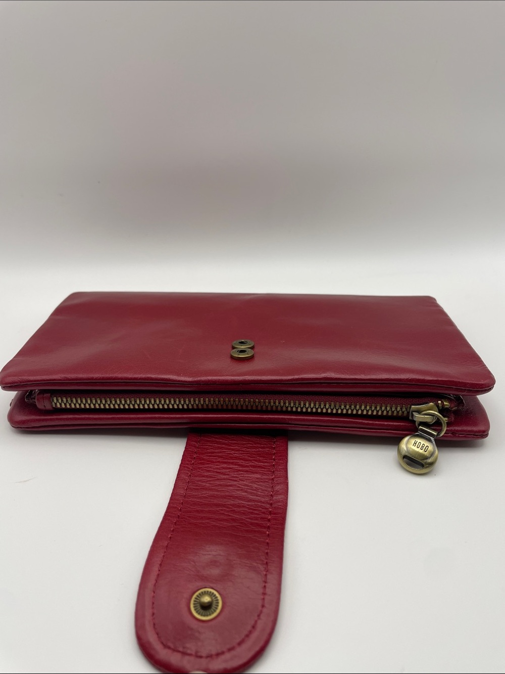 HOBO Torch Leather Wallet - Cardinal Red - Picture 4 of 16